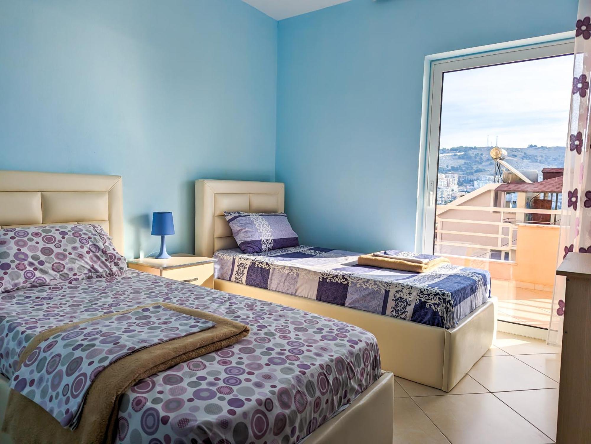 Sarah'S Apartments - 5 Min Walk To Beaches & Boulevard - Big Balcony! Saranda Extérieur photo