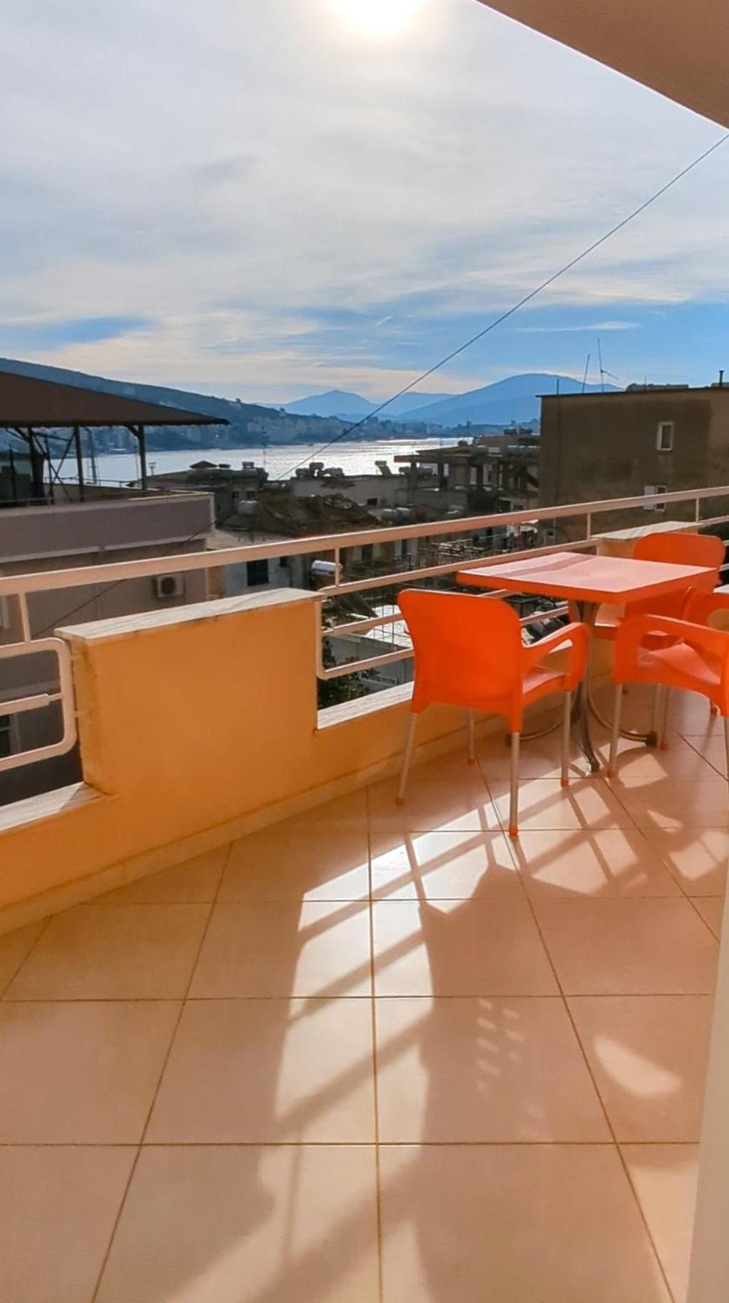 Sarah'S Apartments - 5 Min Walk To Beaches & Boulevard - Big Balcony! Saranda Extérieur photo