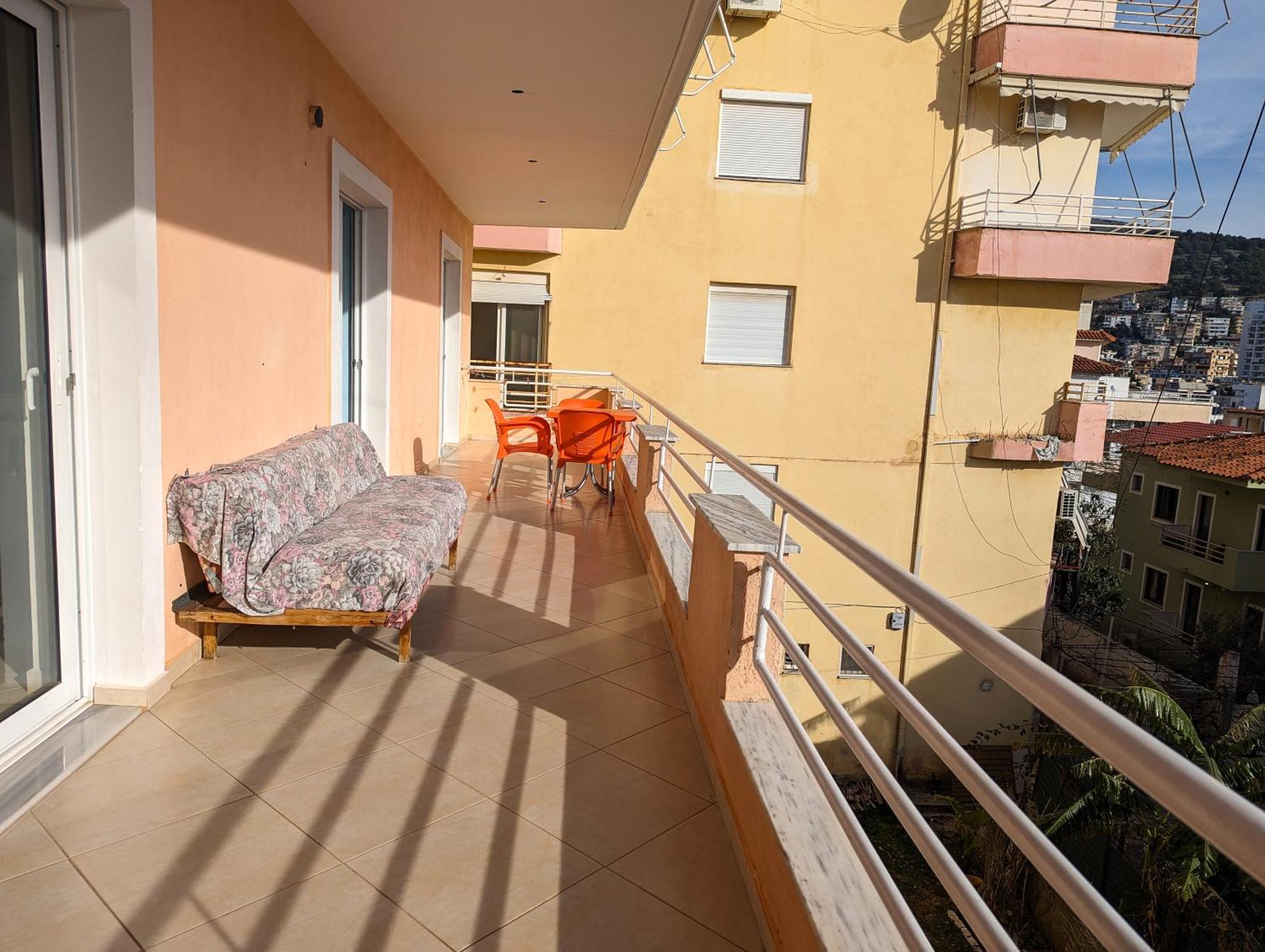 Sarah'S Apartments - 5 Min Walk To Beaches & Boulevard - Big Balcony! Saranda Extérieur photo