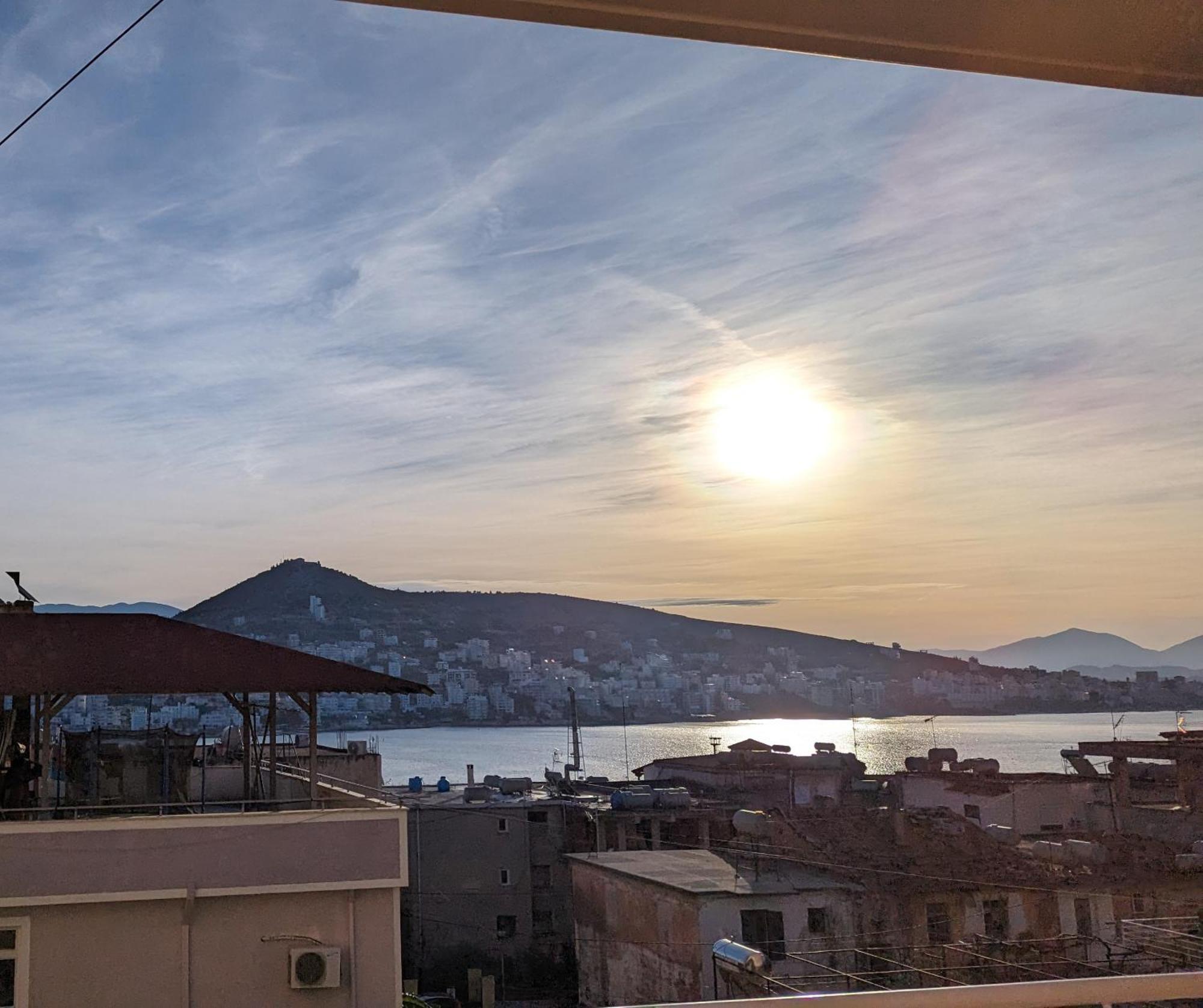 Sarah'S Apartments - 5 Min Walk To Beaches & Boulevard - Big Balcony! Saranda Extérieur photo