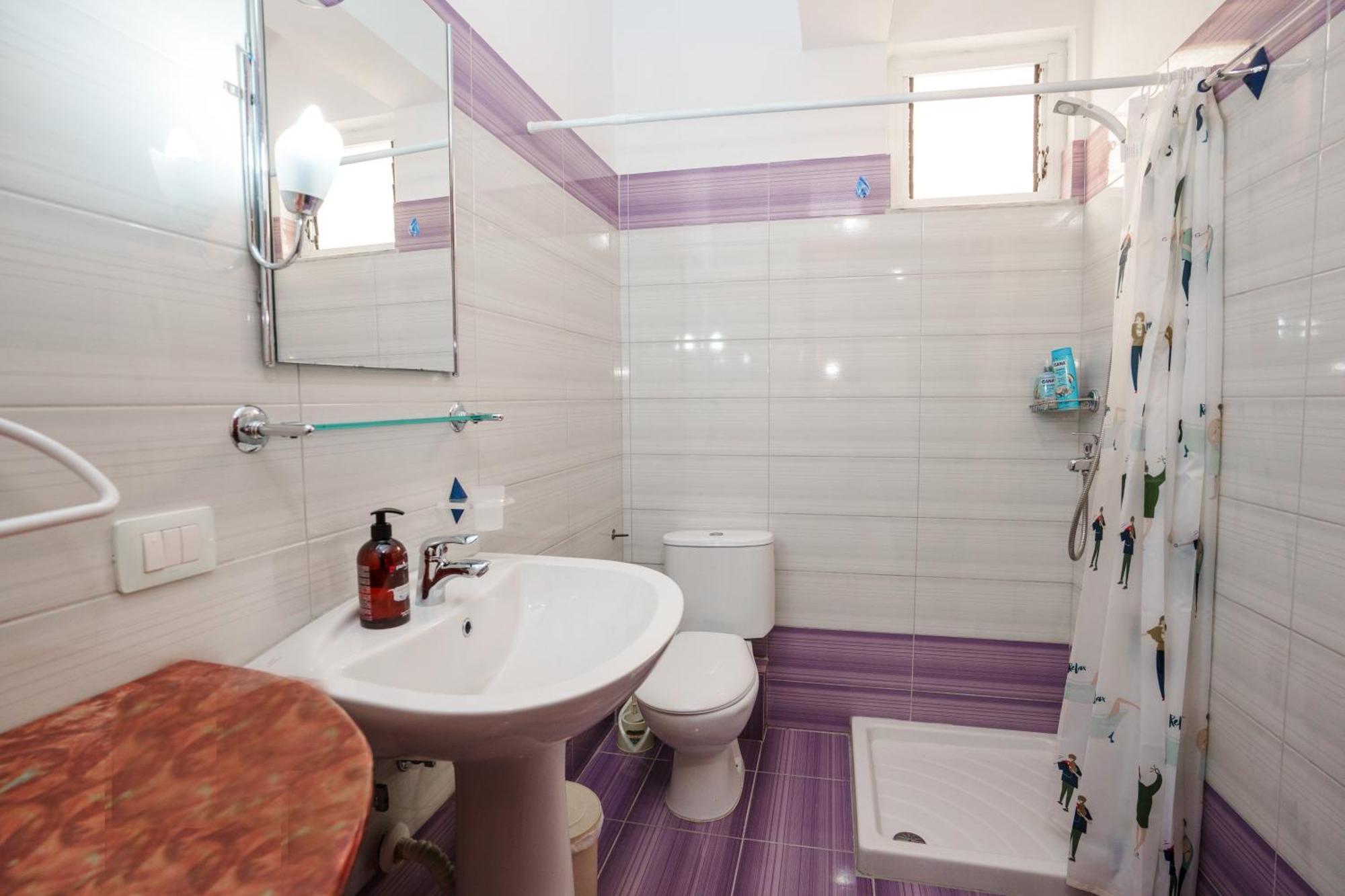 Sarah'S Apartments - 5 Min Walk To Beaches & Boulevard - Big Balcony! Saranda Extérieur photo